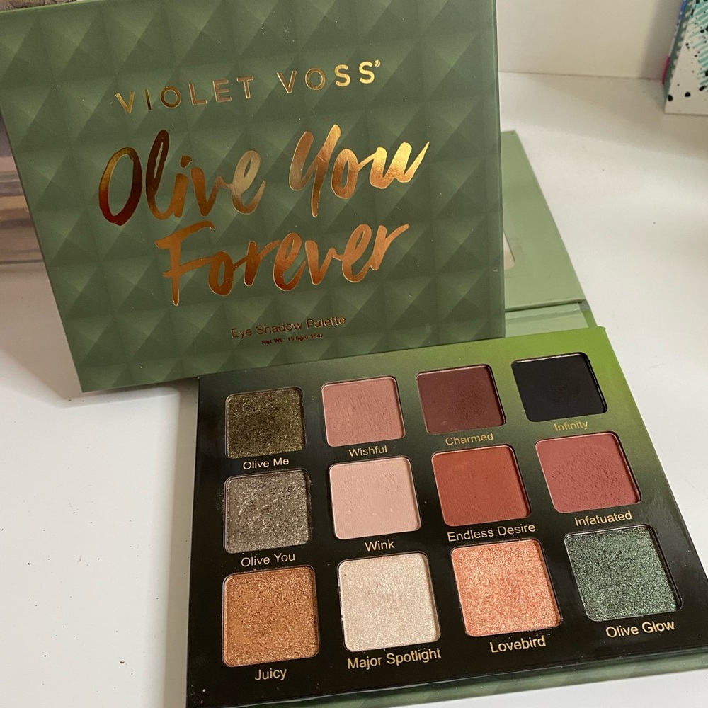 Violet Voss Olive You Forever Palette